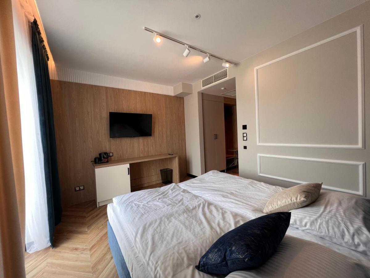 Resto Inn - Smart Apartamenty Blisko Energylandii Polwies Ngoại thất bức ảnh