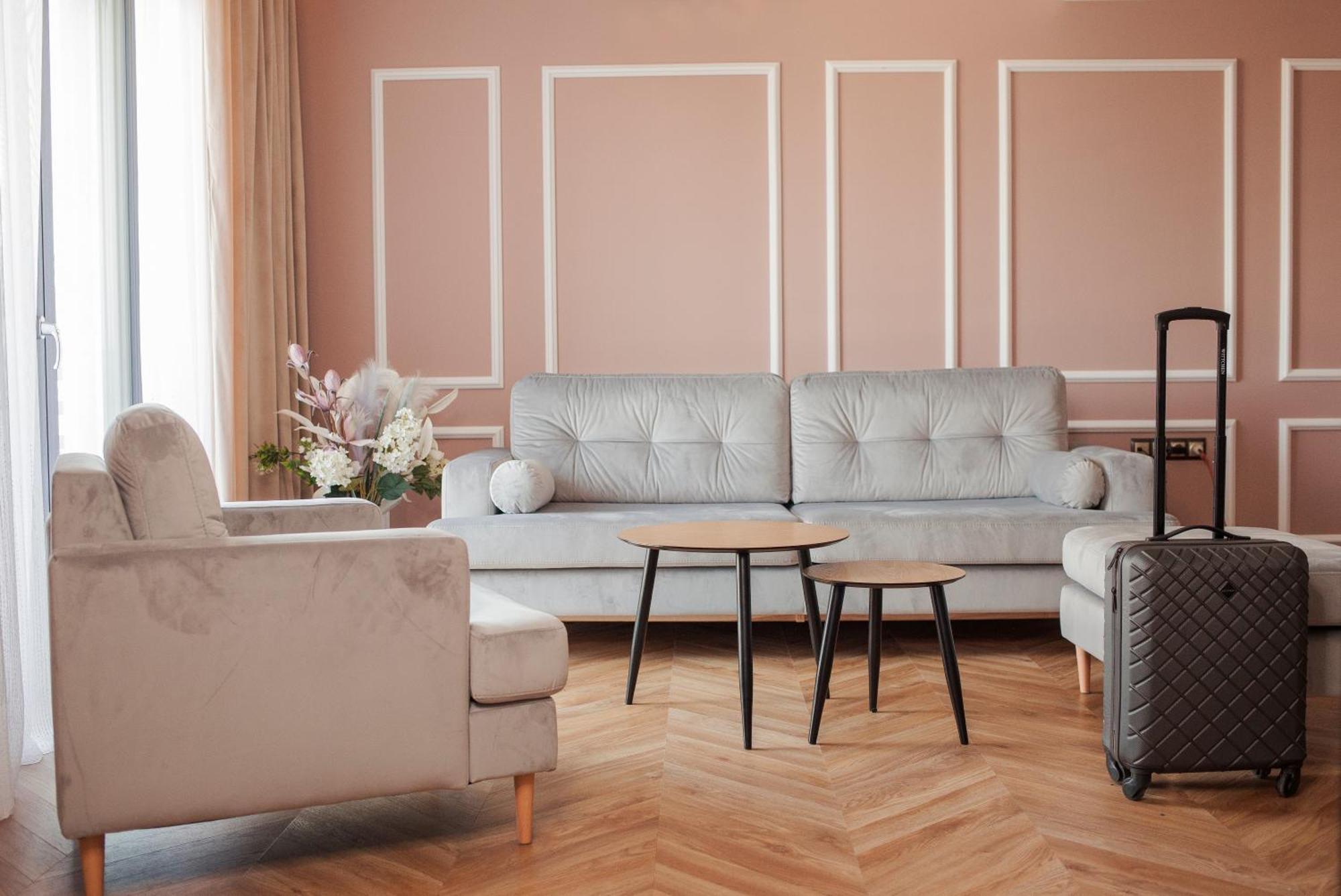Resto Inn - Smart Apartamenty Blisko Energylandii Polwies Ngoại thất bức ảnh